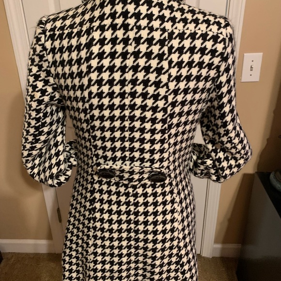 Ronnie Salloway Houndstooth Pleated Lined Button Up Black & White Coat - Picture 7 of 7
